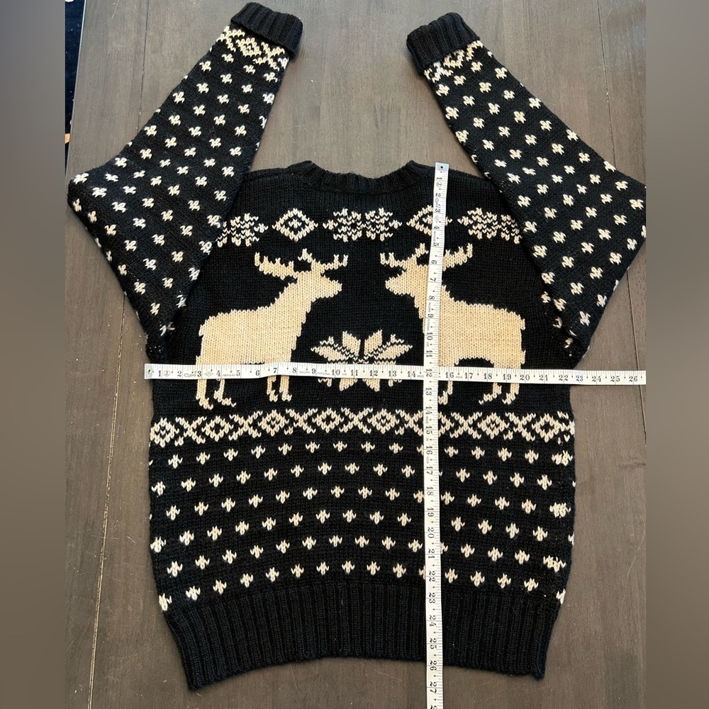 VTG Gap Nordic cabin-core Fair Isle heavy 100% wool reindeer sweater HONG KONG M - Picture 3 of 10